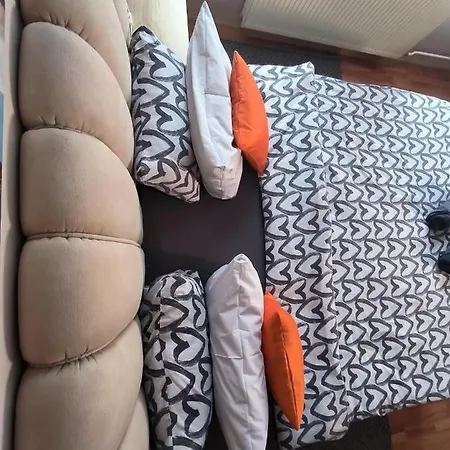 Apartamento Maksimovic