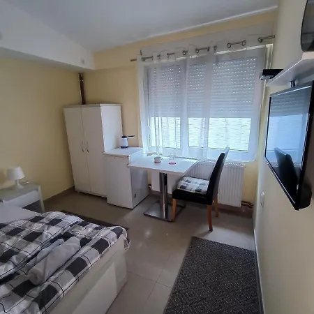 Apartamento Maksimovic *