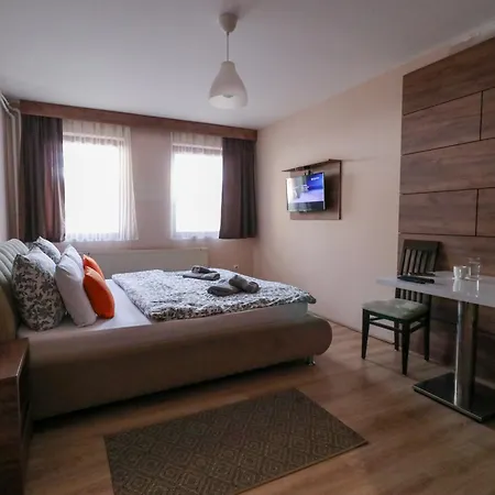 Maksimovic Apartamento Ni